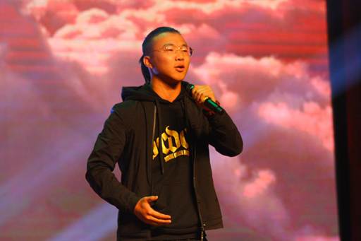 《放手一搏》